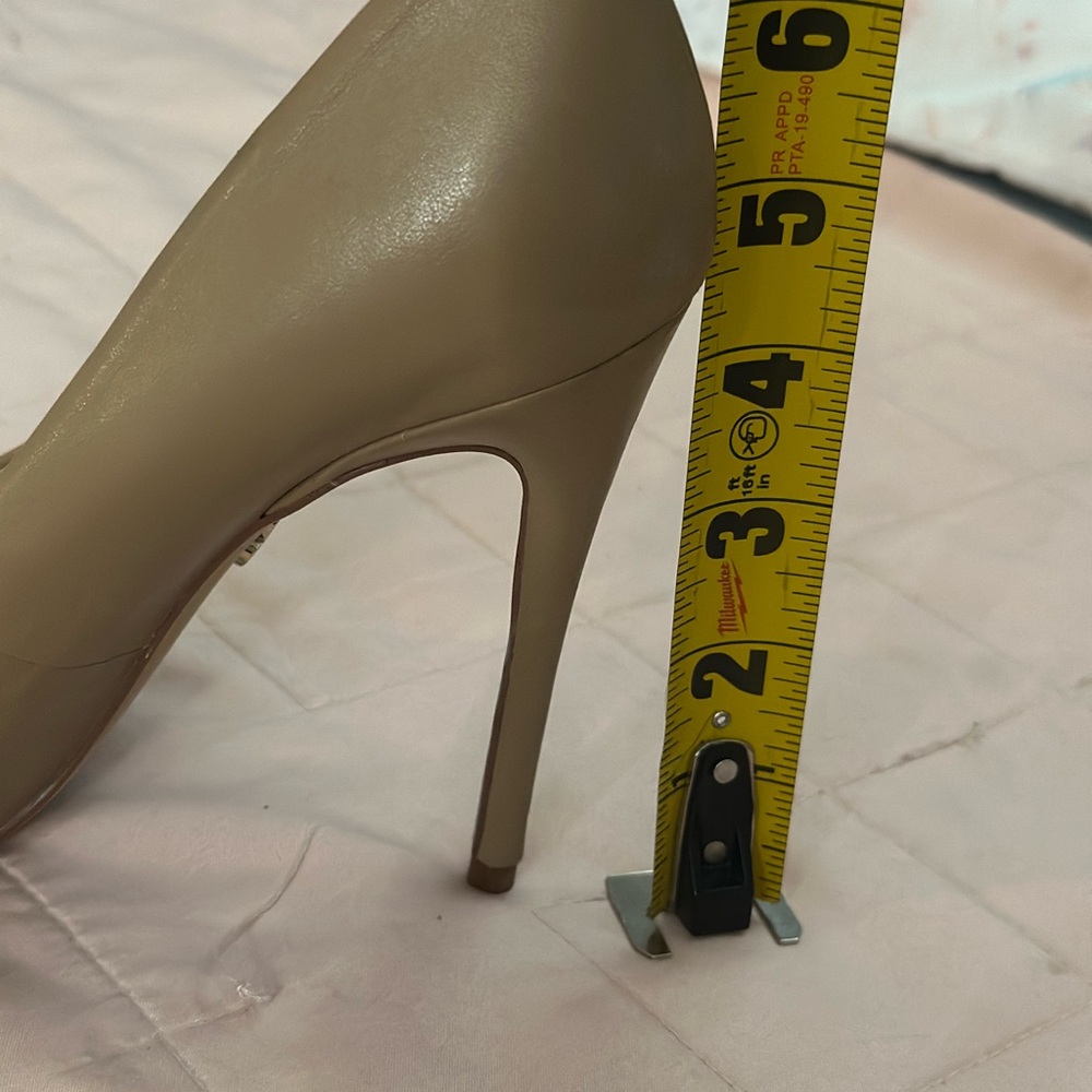 Sam Edelman Classic Nude Heels - Picture 5 of 5